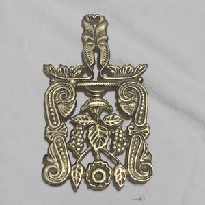 Classic Vintage Brass Trivet made by Virginia Metalcrafters
